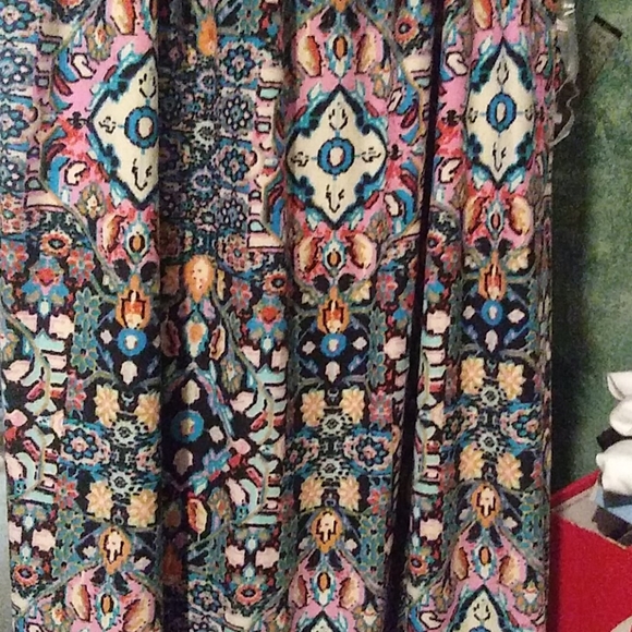 Dress - Picture 2 of 3